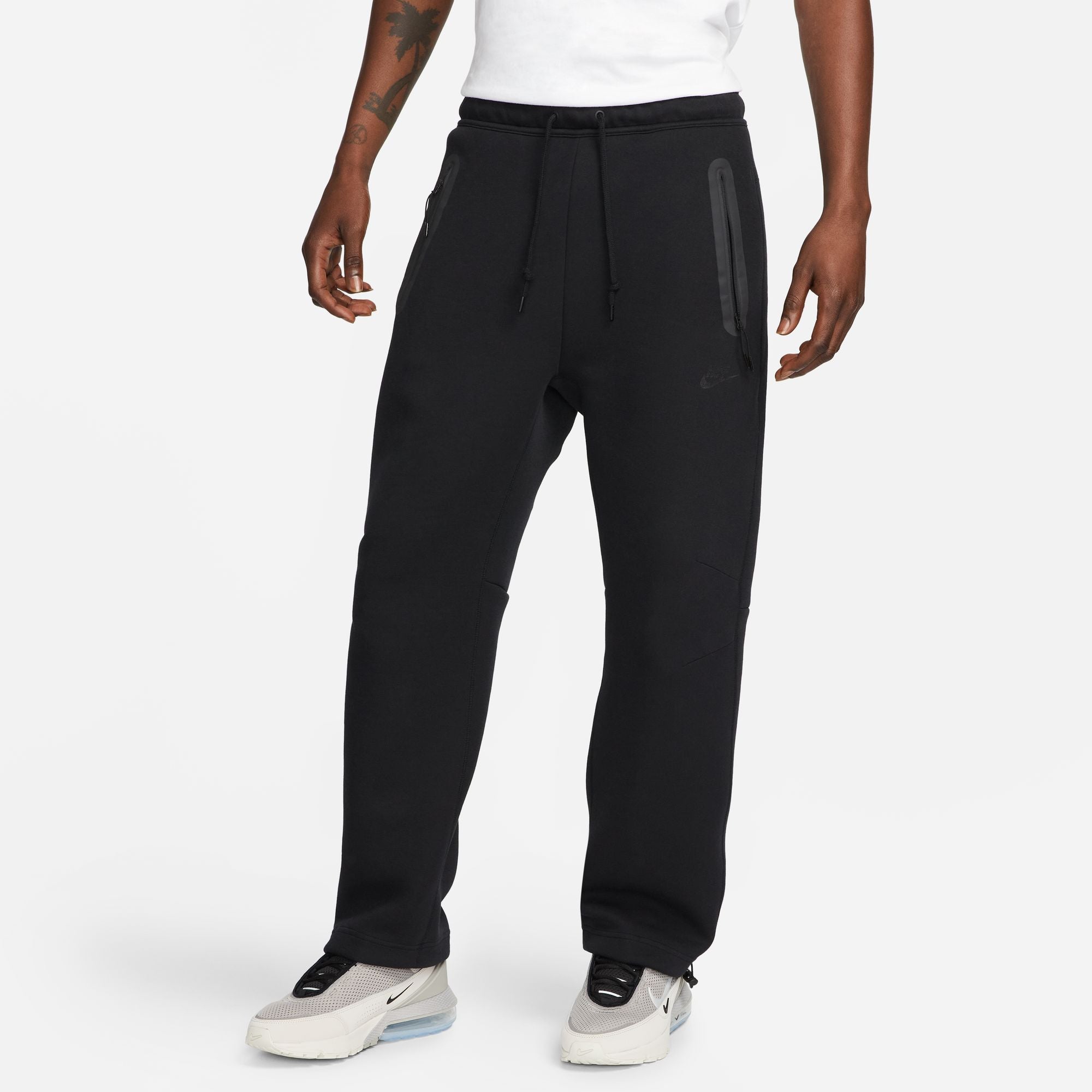 Nike Sportswear Tech Fleece Reimagined Men's Oversized Turtleneck Sweatshirt
