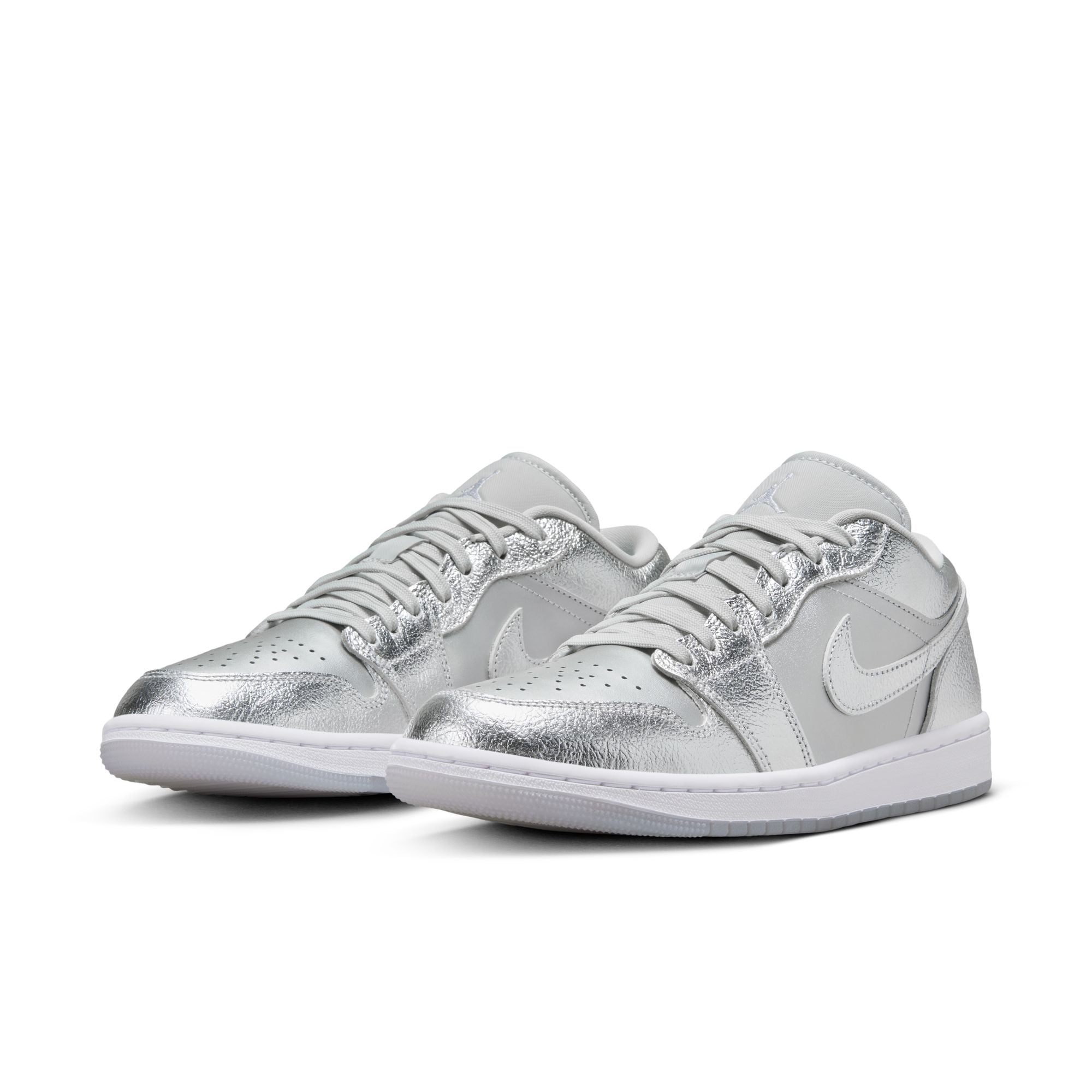 Air Jordan 1 Low SE 'Metallic Silver' – TROPHY ROOM STORE