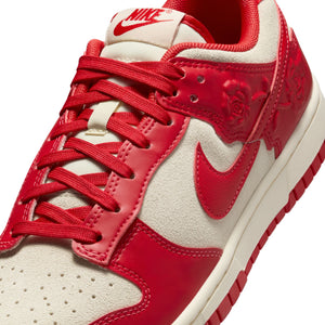 Women's Nike Dunk Low 'Roses'