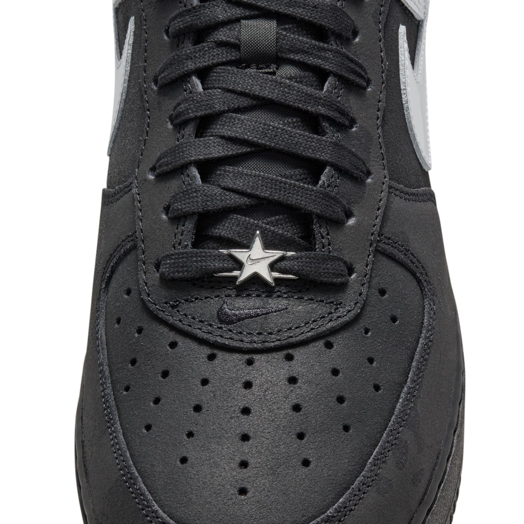 Nike Air Force 1 Low Retro 'Black and Metallic Silver'